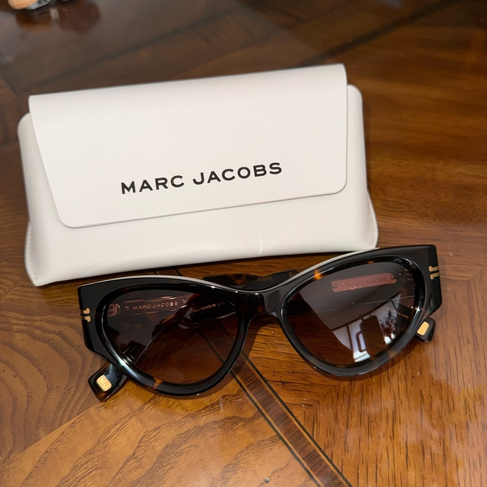 Marc Jacobs Black and Gold Cat-Eye Sunglasses